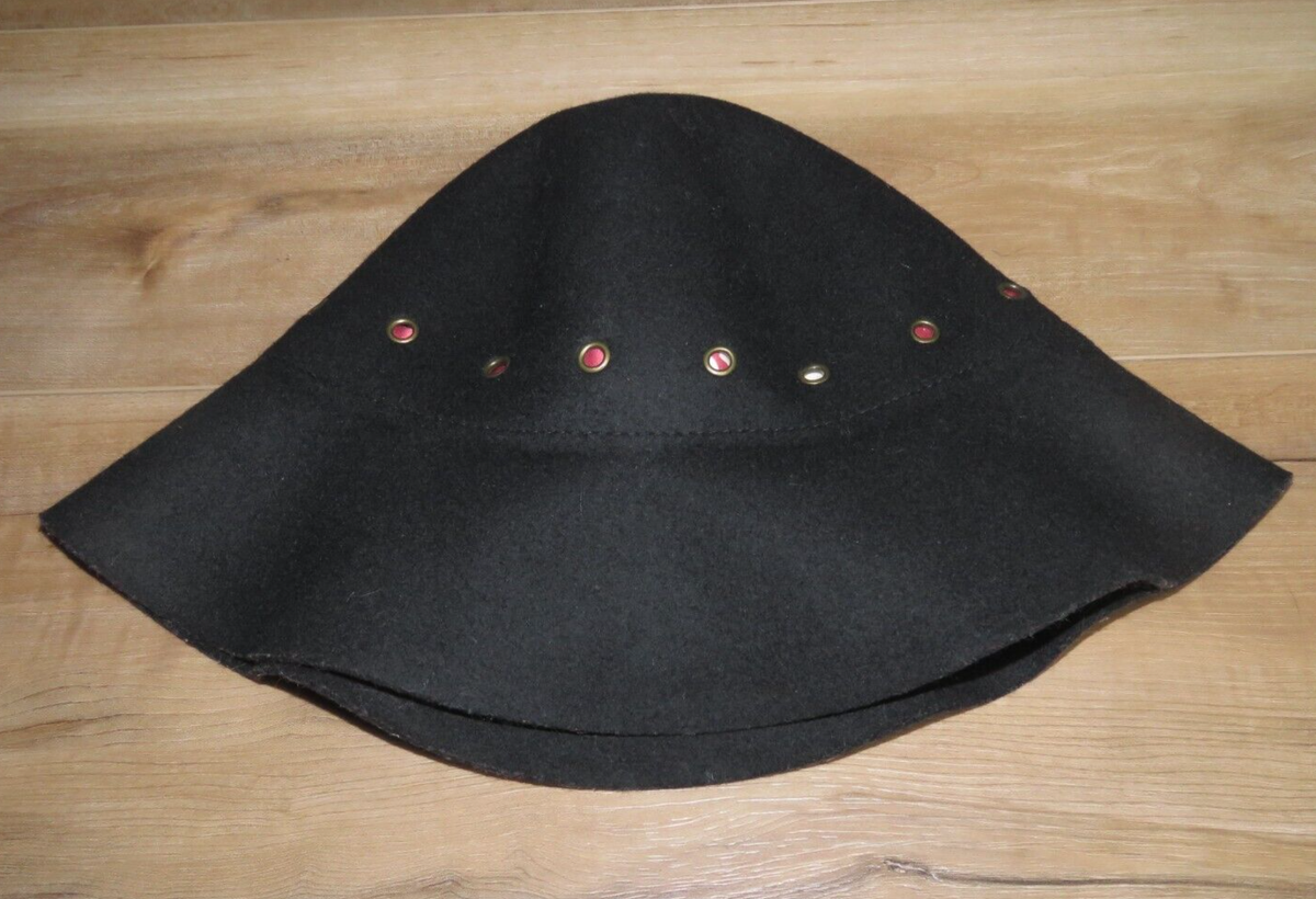 Disney Park Red Wool Minnie Roses band Cloche bucket hat size OSFM adult NWT Mickey Minnie Mouse Bucket Hat for Christmas Holiday Pattern  main image 4
