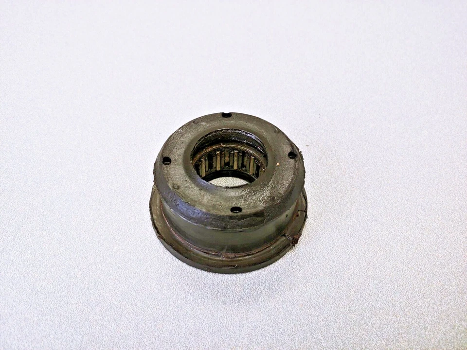 MUY BONITO USADO ORIGINAL PORSCHE 924 944 968 EJE DE DIRECCIÓN COJINETE INFERIOR CON CASQUILLO Foto 3 de 3