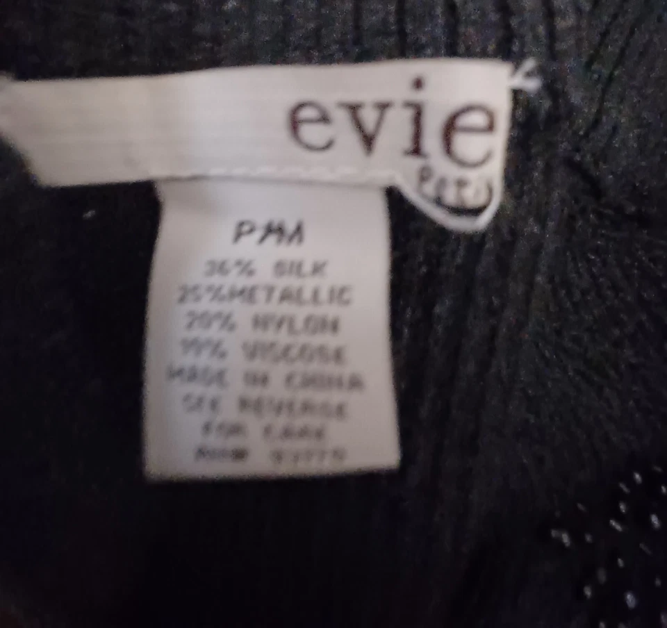 Evie PM Black Sleeveless Silk Blend Beaded Women's Top + FREE 🎁 GIFT - Image 3 of 4