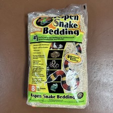Zoo Med Aspen Snake Bedding Substrate for Snakes 8 quart