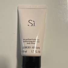 Giorgio Armani Sì parfümierte Körperlotion...