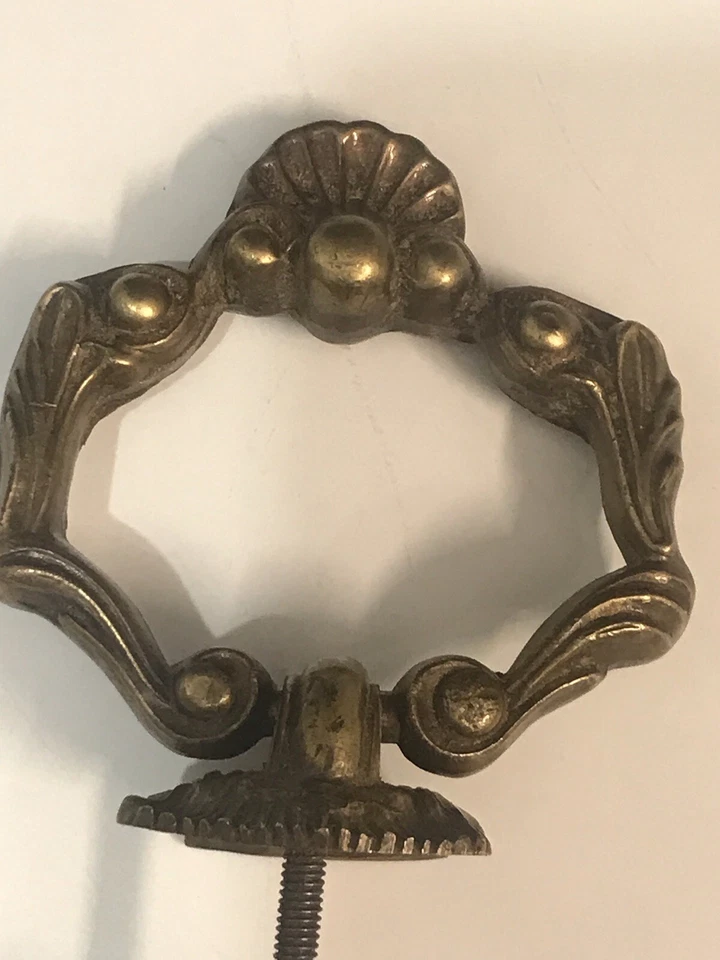 Ancienne poignées porte meuble articulées en laiton où Bronze - Photo 3/4
