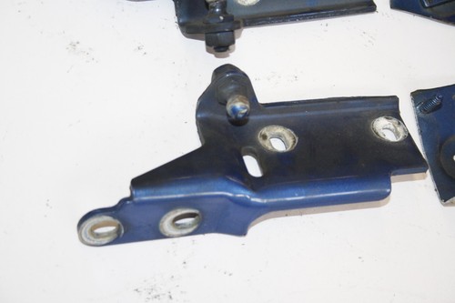 VW T4 Caravelle Multivan Original Halter Motorhauen Lift lange Front 1996-2003 - Bild 4 von 5
