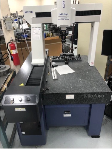 Mitutoyo Crysta-Apex CMM S574