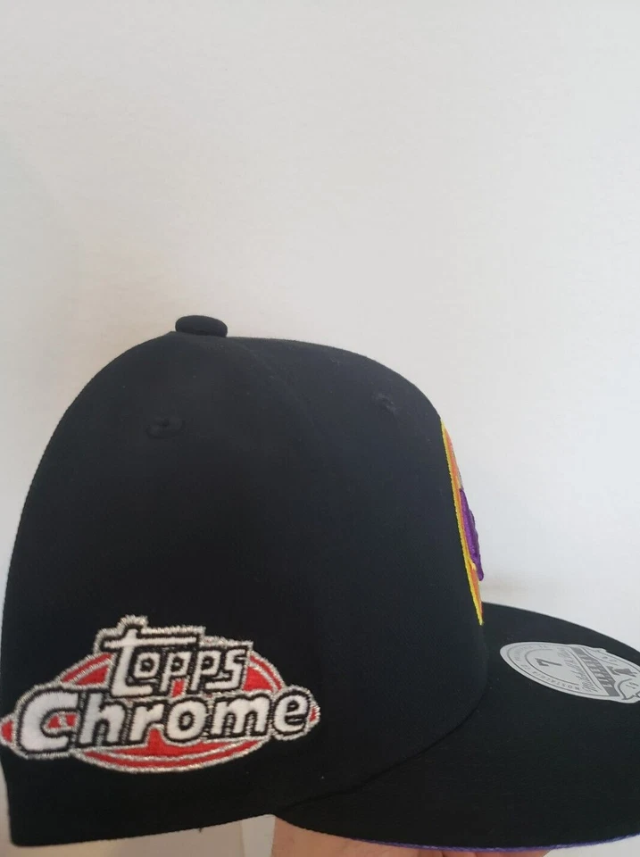 Houston Astros Hat Cap 2022 Topps Chrome Pin Size 8 Black Mitchell & Ness - Image 3 of 4