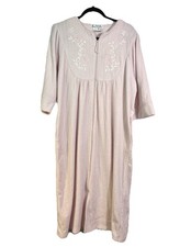 Miss Elaine Vintage Pink Zippered Robe With Pocket  Embroidered Flowers Size PL