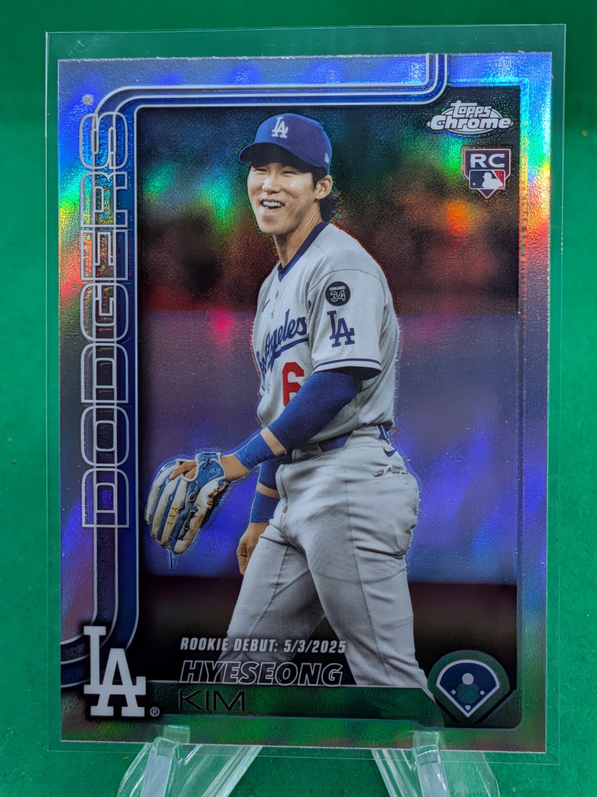 Hyeseong Kim 2025 Topps Chrome Update  Rookie Debut Refractor RC