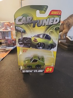 car tuned series 3 69 Pontioac GTO Judge diecast Metal 1/64 scale