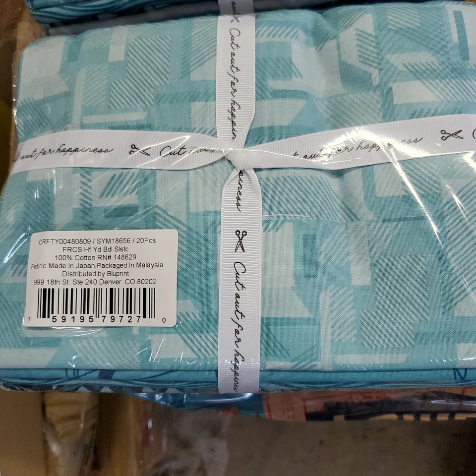 Half Yard Bundle - Fractals Solstice - 20 pieces - Image 3 of 3