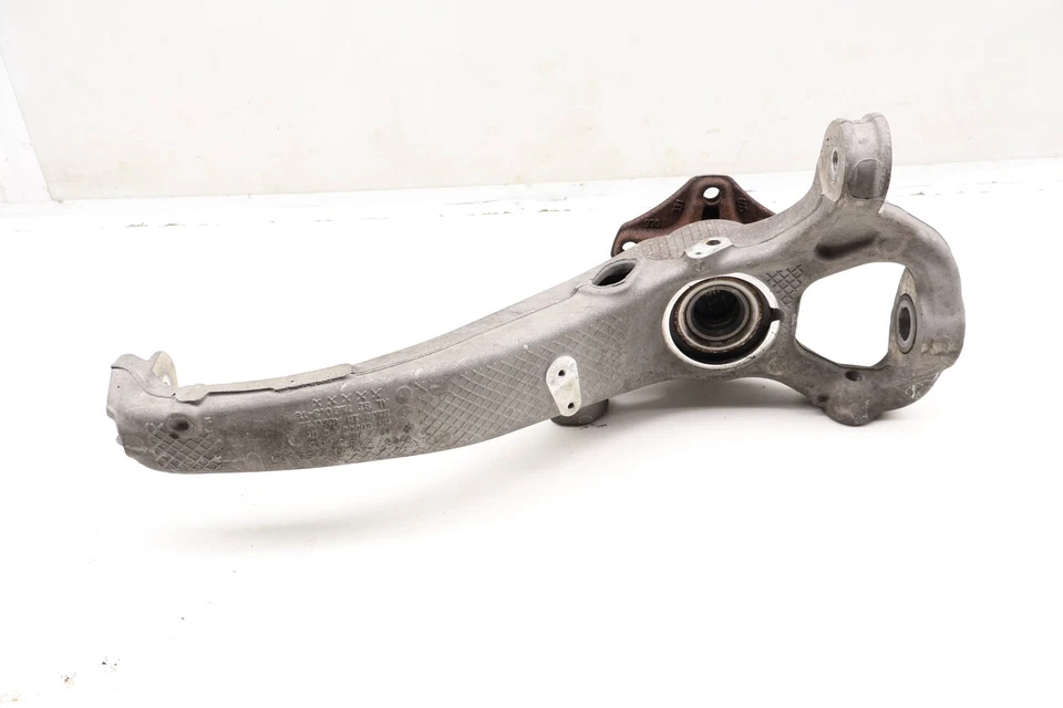 Porsche Panamera 2010-2016 - Nudillo de husillo delantero derecho con cojinete de rueda Foto 3 de 4