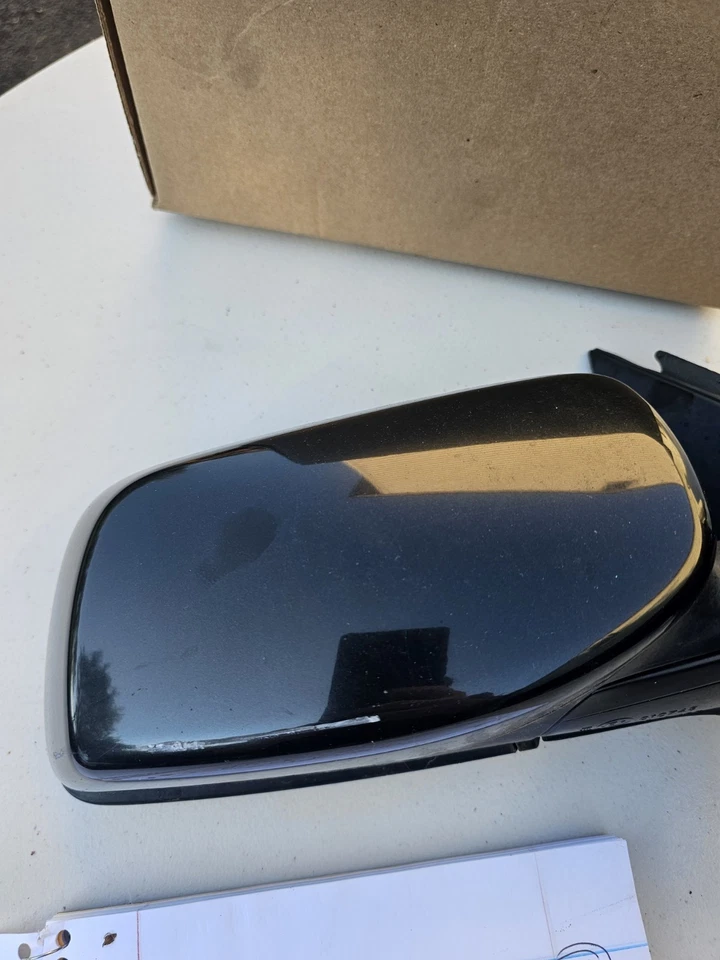 Espejo retrovisor exterior pasajero BMW 535I 2008-2009 - negro *tiene arañazos Foto 2 de 4
