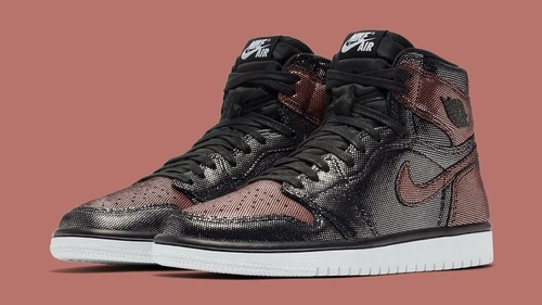 NIKE AIR JORDAN 1 HIGH OG FEARLESS 