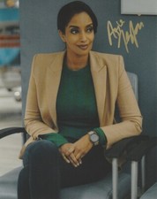 Azie Tesfai Supergirl Autographed Signed 8x10 Photo COA 2019-3