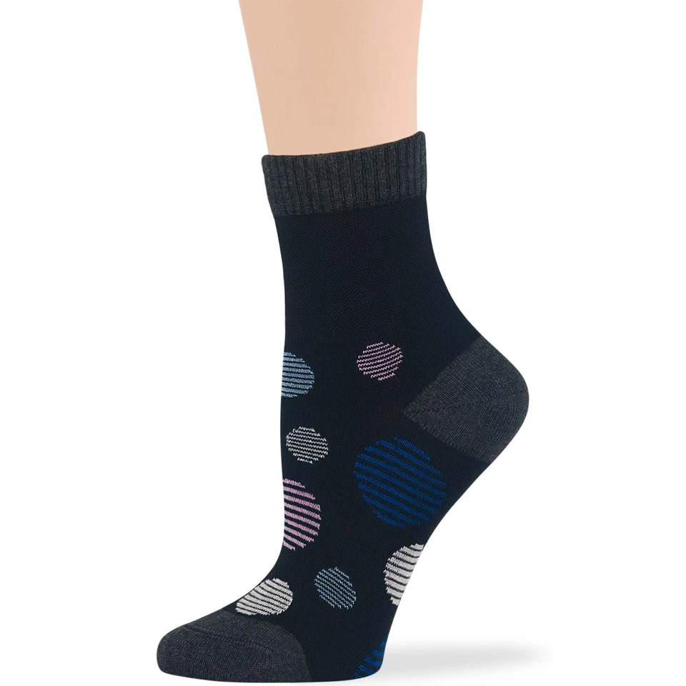 Paquete de 4 calcetines medianos a rayas grises negros con patrón diabético de bambú para mujer Foto 4 de 4