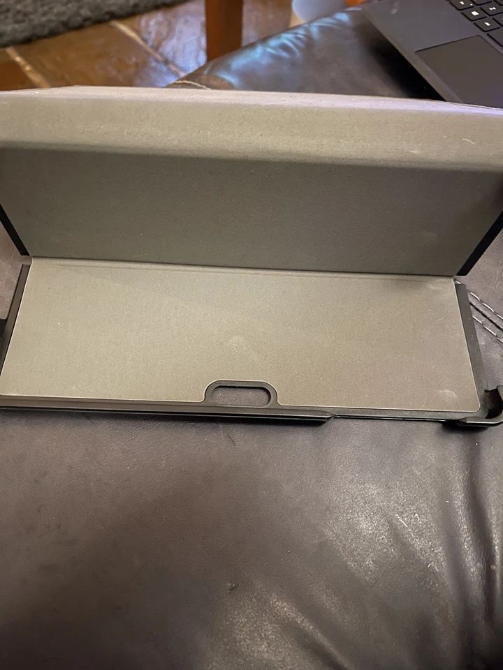 Microsoft Surface Go 2 3 Cover Black Keyboard Magnetic Keys for Tablet and Case - Image 3 of 4