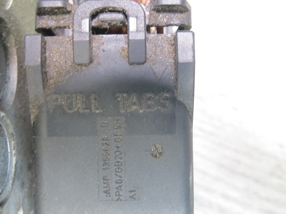 Unidad módulo bomba ABS freno antibloqueo Saturn Sky Redline 2008 2,0 L OEM Foto 4 de 4