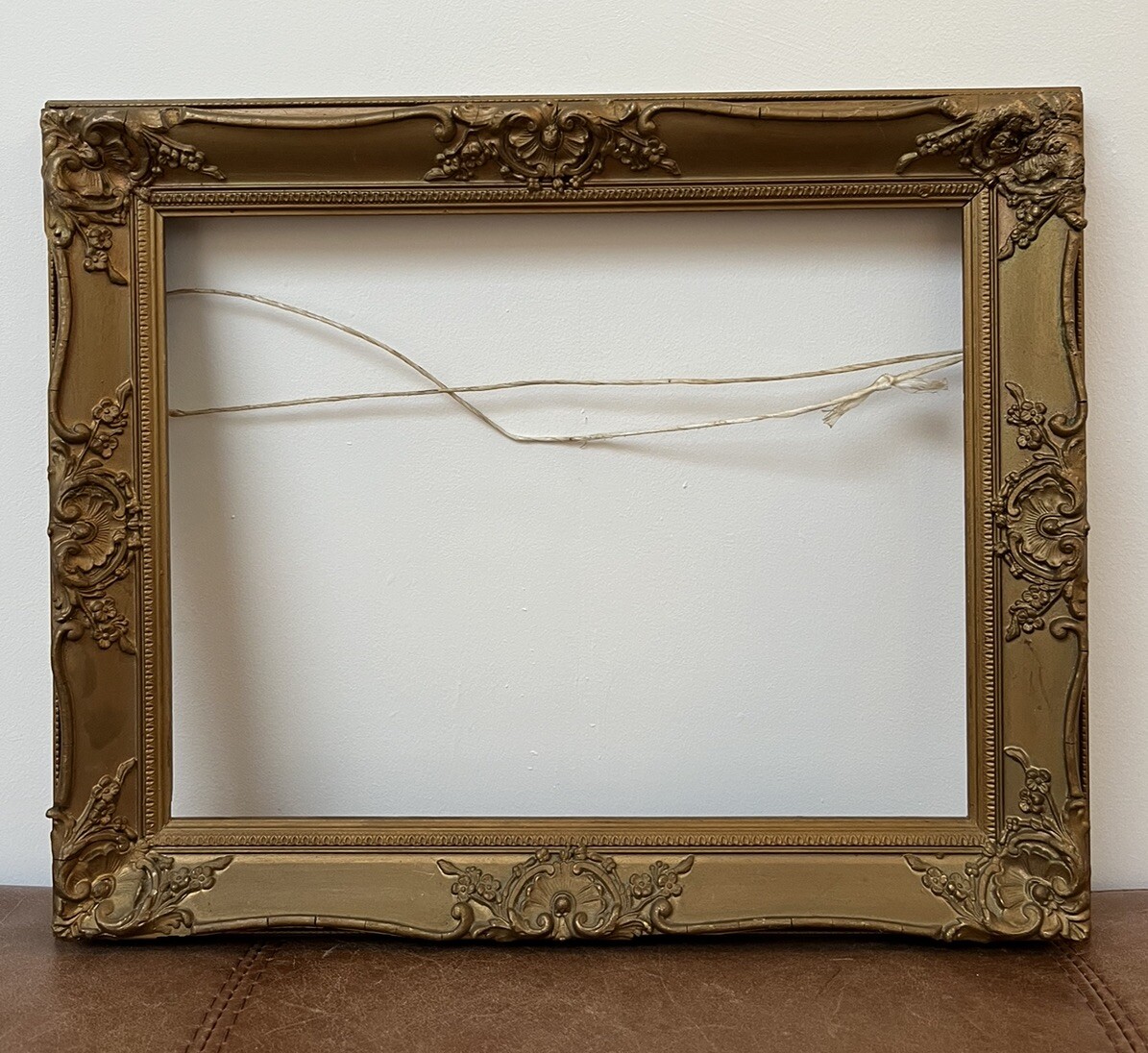 Ornate Old Gold Coloured Picture Frame Painting Decorative 34cm X 42cm