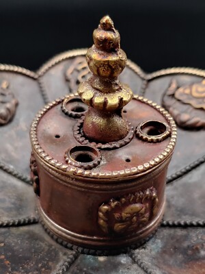 清代红铜八宝佛塔莲花瓣香炉19th C Chinese Copper Buddisam Pagoda