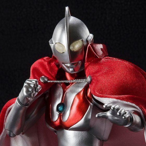 新品未開封　ウルトラマン　55th anniversary ver Amazon.com: Bandai Spirits S.H. Figuarts Ultra Man 55th
