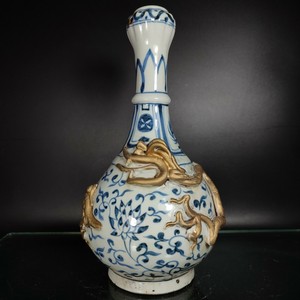 Chinese antique blue and white hand drawn lotus gold dragon garlic bottle