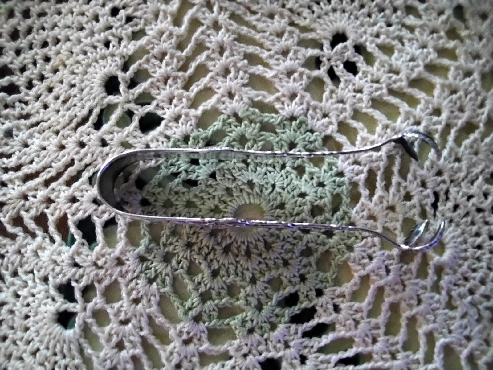 Antique Sterling Claw Sugar Tongs (No Monogram)