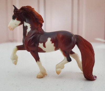 Breyer Stablemates 2.75'' Liver Chestnut Pinto Horse Figure #59197