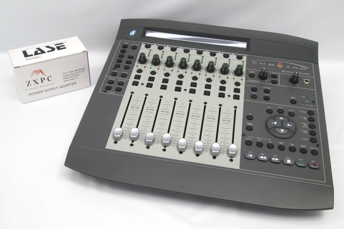 美品　Command8 DAWコントローラー 8チャンネル Digidesign Focusrite Command 8 Mixing Controller DAW Control