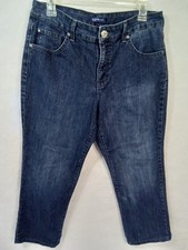 Bandolino Mandie Straight leg Women's size 10 P Medium Wash Blue Denim jeans