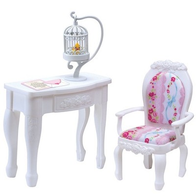 Licca-chan LF-12 Princess Chair & Table