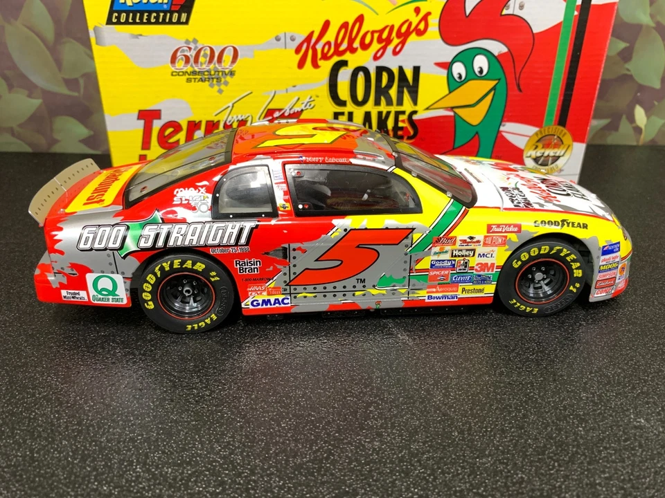 REVELL TERRY LABONTE #5 1998 KELLOGG'S IRON MAN MONTE CARLO 1:18 - Image 4 of 4