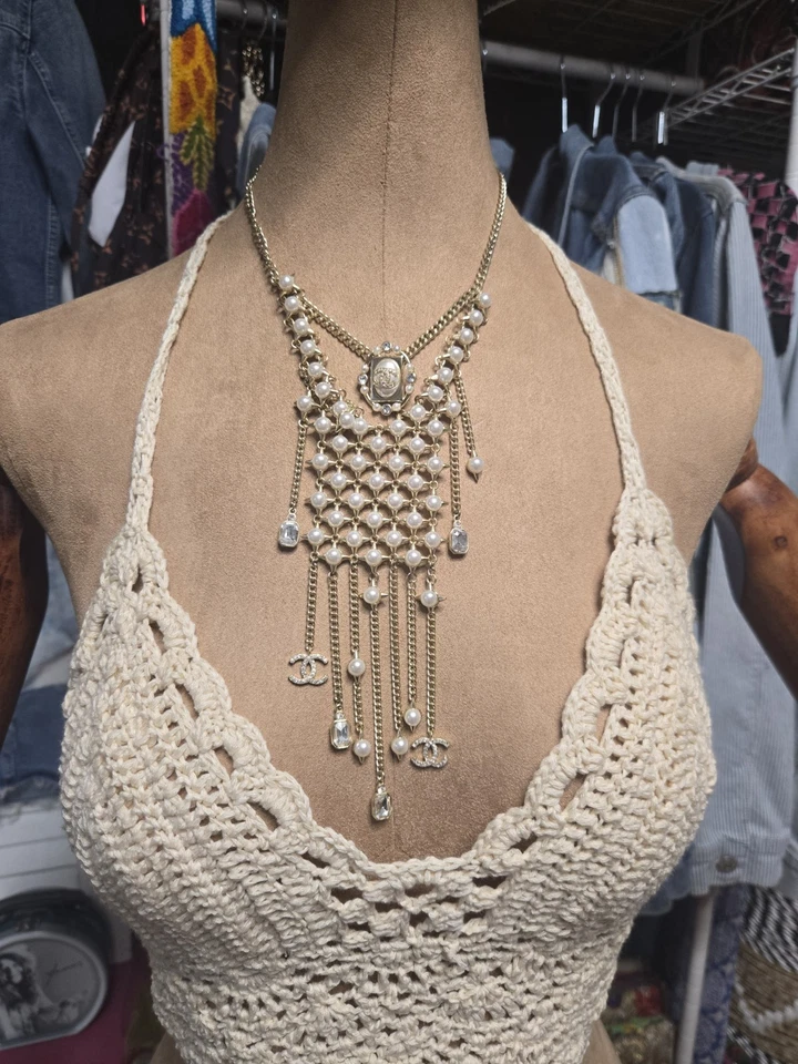 Gold Pearl Designer Necklace With Dripping Charms - Image 3 of 4