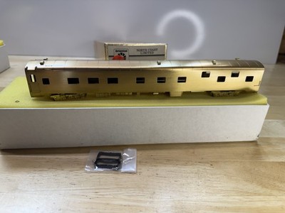 HO Brass Oriental Limited North Coast Limited Sleeper Read Description