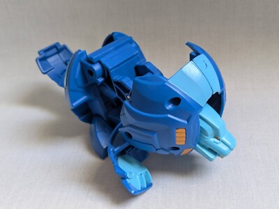 Bakugan Battle Planet Deka Bakugan Hydorous Jumbo Bakucore Blau