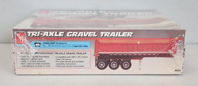 AMT ERTL Tri-Axle Gravel Trailer 1/25 Scale Plastic Model Kit 8628