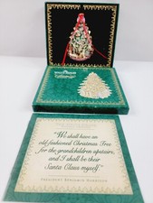 2008 The White House Historical Association 3D Victorian Tree Christmas Ornament