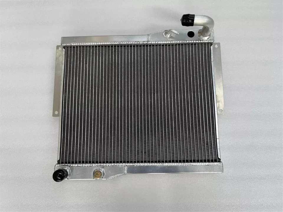 RADIADOR ALUMINIO MGB GT/ROADSTER 1.8L 1977-1980 Foto 2 de 4