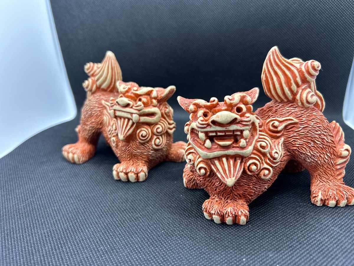 SHISA Okinawa Kokusai Street souvenir pair popular amulet cute