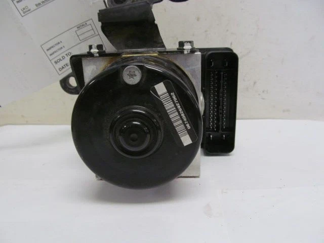 2006-2010 Volkswagen Beetle ABS Anti-Lock Brake Pump W/ Stability Control OEM - Image 4 of 4