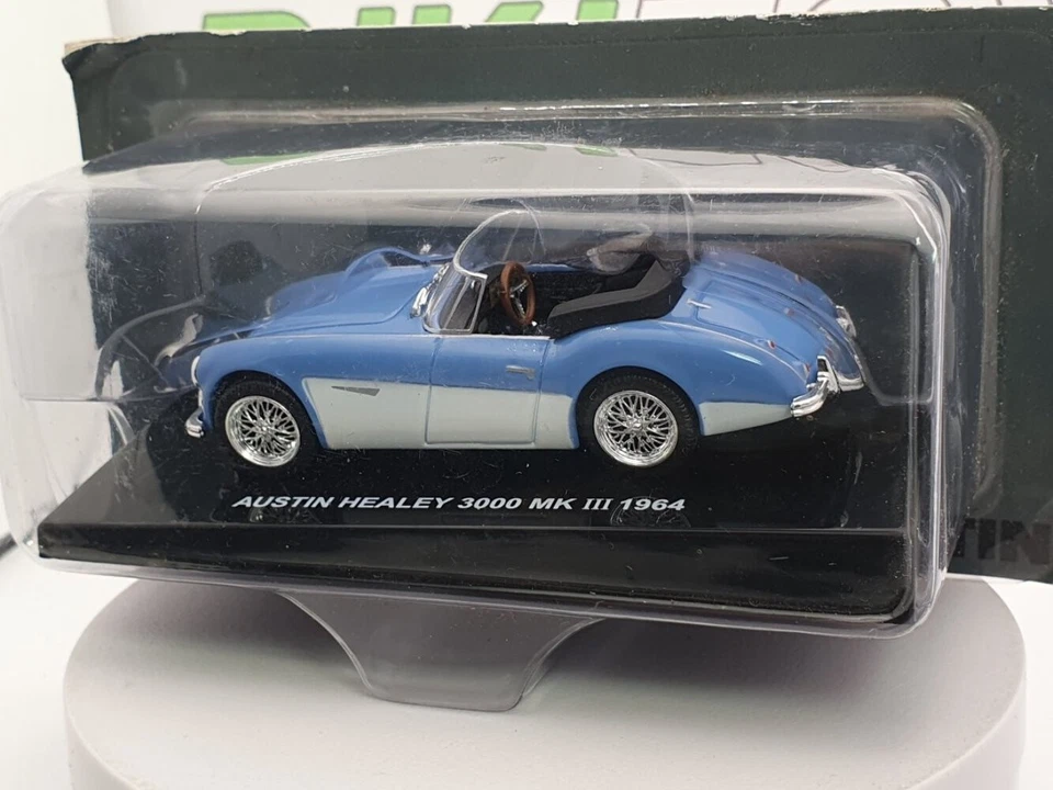 Austin Healey 3000 MK III Edicola 1/43 Azzurro 1964 - Immagine 3 di 3