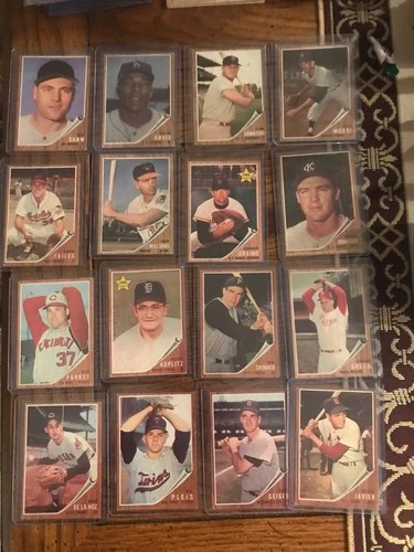 Dick Williams 1962 Topps (Sale Is For Card In Title) (19,206