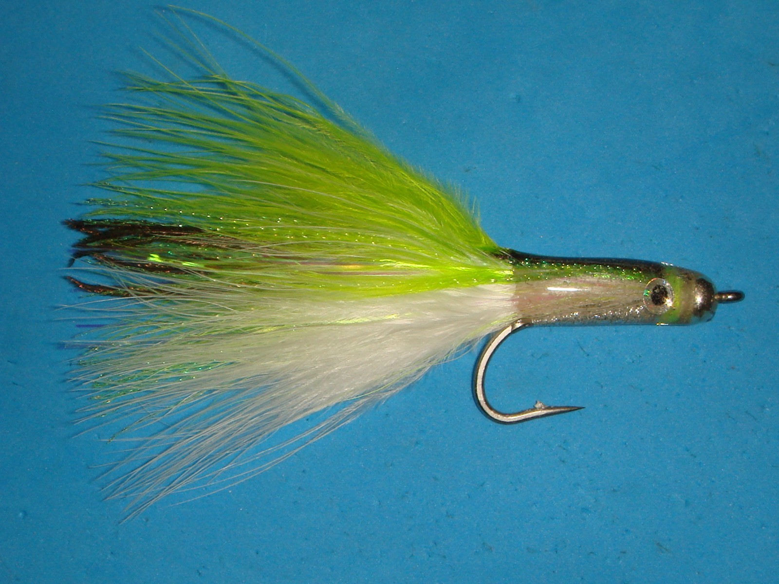 FLY FISHING FLIES - Chartreuse/White Deep SURF CANDY size 1/0 (3 ea.) w/ epoxy