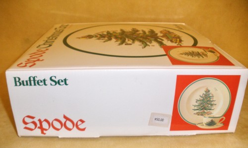 Spode Christmas Tree Boxed Buffet Set - Plate, Cup, & Saucer - New - Picture 6 of 6