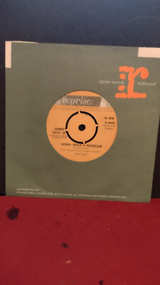 Sammy Davis JR. Gonna Build Me A Mountain EX Vinyl 7'' 45 60 s Plays Perfect.