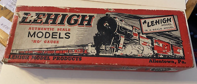 HO SCALE LEHIGH, 40' BOX CAR KIT  K.C.S. NOS in Original Box