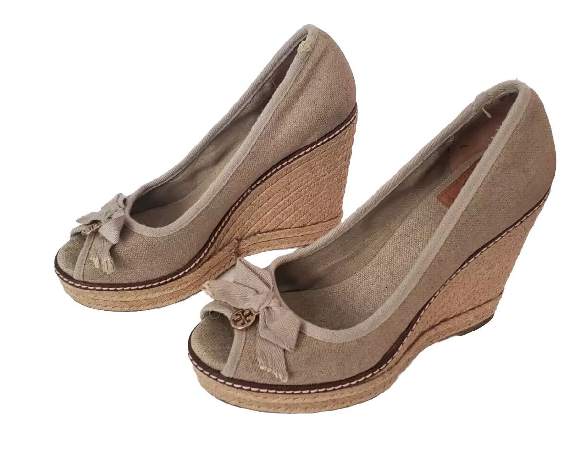 Tory Burch Jackie Wedge Espadrille Beige Canvas Bow Charm Tory Burch Jackie Wedge Espadrille Beige Canvas Bow Charm
