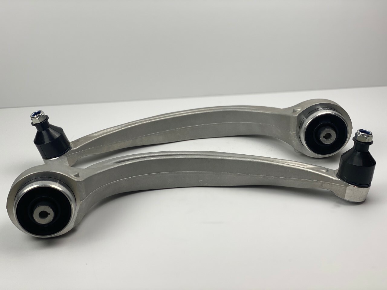 Bentley Bentayga Front Suspension Lower Control Arms Left & Right