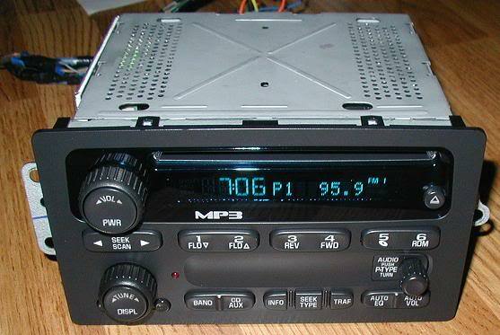UNLOCKED 2004-2012 CHEVY COLORADO 04-12 GMC CANYON MP3 CD PLAYER RADIO MINT