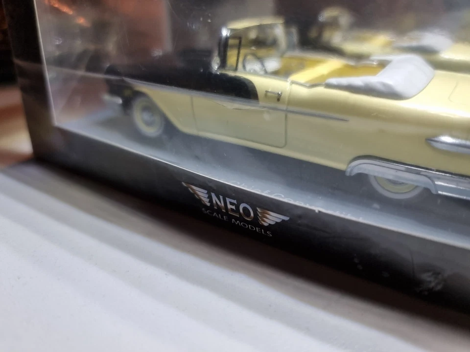 NEO SCALE MODELS - PONTIAC - STAR CHIEF CONVERTIBLE 1956 (810) ovp - Bild 2 von 4