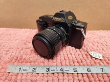Canon T70 Film Camera 35mm w/ Canon Zoom Lens 35-70mm Canon T-70 ESTATE