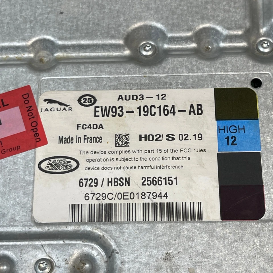 12-19 Jaguar X152 F-Type LR4 600W Meridian Stereo Audio Amplifier Amp OEM - Image 4 of 4